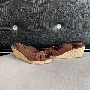 Michelle D Brown Espadrille Wedges EUC Size 10